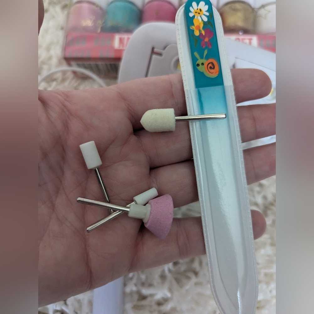 Nail kit - Picture 6 of 8